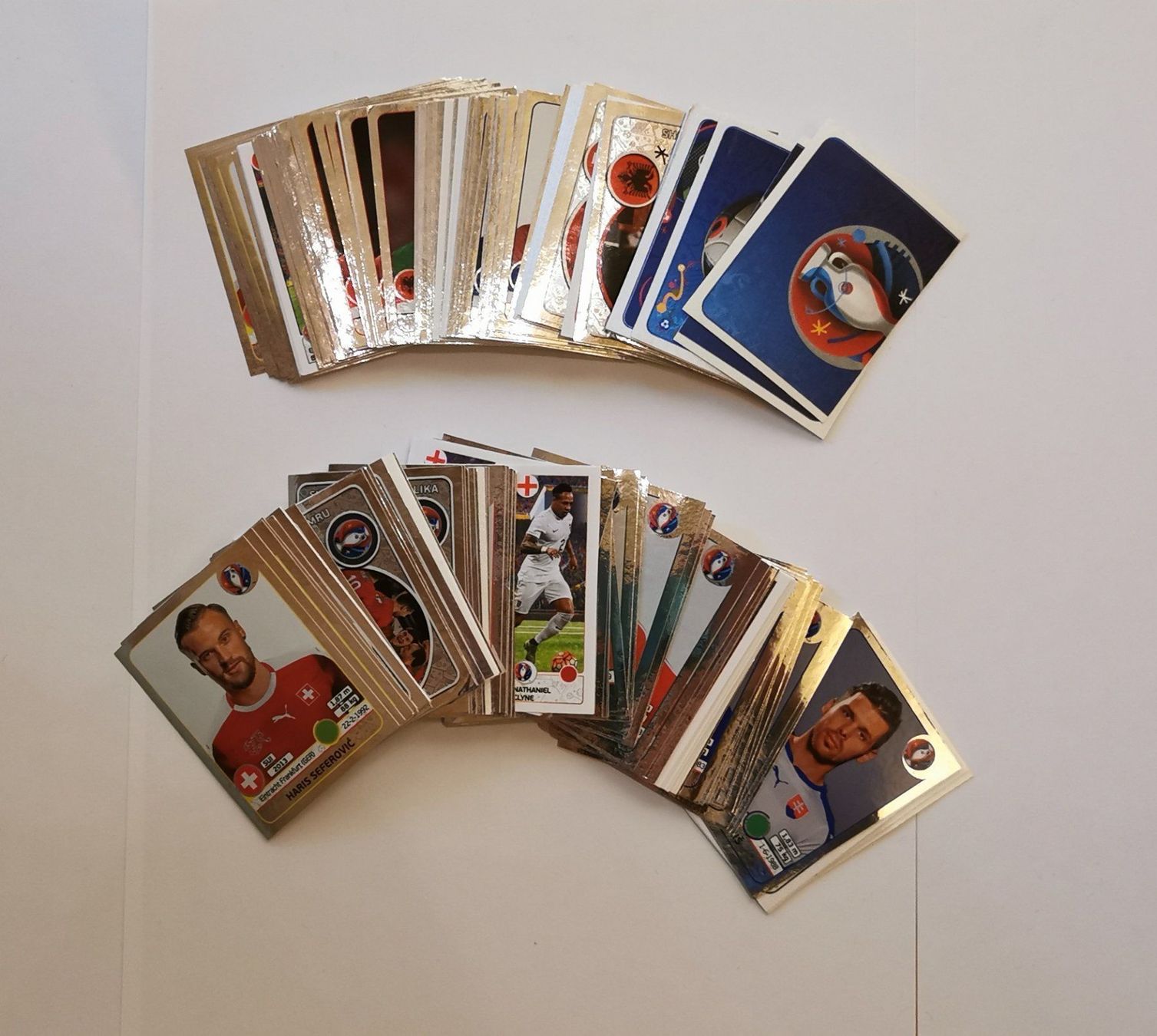 Panini Carte collezionabili: Panini Euro 2016 Sticker / Swiss Edition – Nuovo (secondo la descrizione) da Ottikon b.Kemptth. venduto da Schwammi007