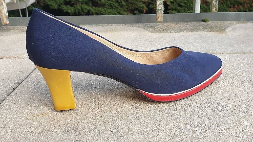 Scarpe da donna: Escarpins originaux taille 39 – Usato da Pully venduto da san_b2w6