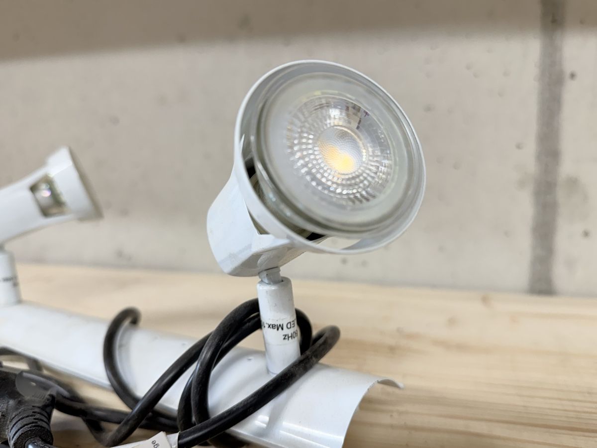 Lampade: Weisse LED-Lampe / Spot – Usato da Affoltern BE venduto da _Kaeser_ 1