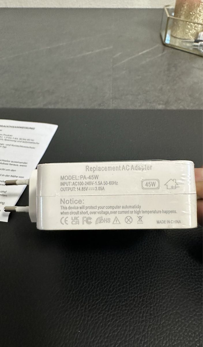 Apple Caricabatterie: Apple Adapter Netzteil Macbook – Nuovo e nell'imballaggio originale da Embrach venduto da L.Njr23 2