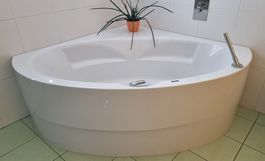 Eckbadewanne Duscholux 150cm Breite