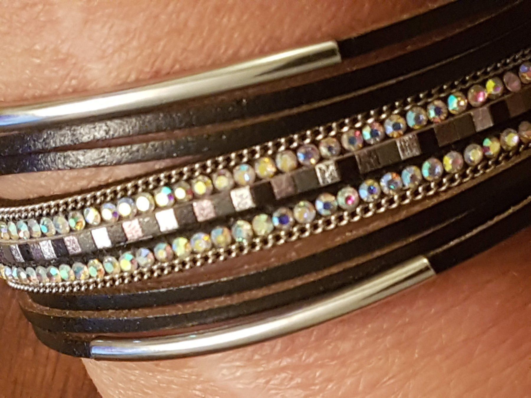 Bracciali & Braccialetti: Armband stark. Magnetverschluss glitzrig – Usato da Ettingen venduto da Maranathatalitha 5