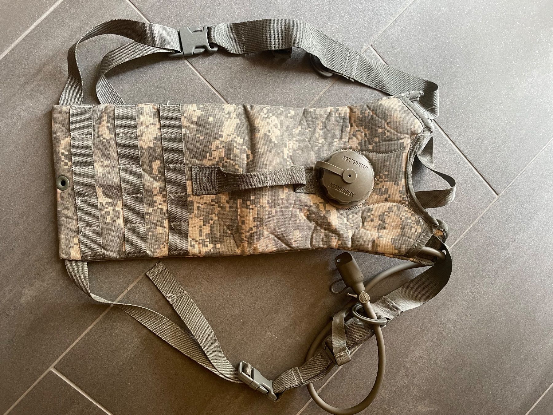 US Army Uniformen: Sac d’hydratation/ Camelback us army – Gebraucht aus Oberbütschel von Woodie2005