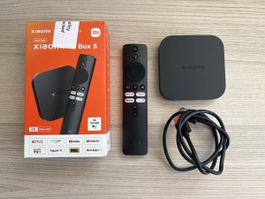 Xiaomi Mi Box S 2nd Gen TV Box mit Zubehör im Karton