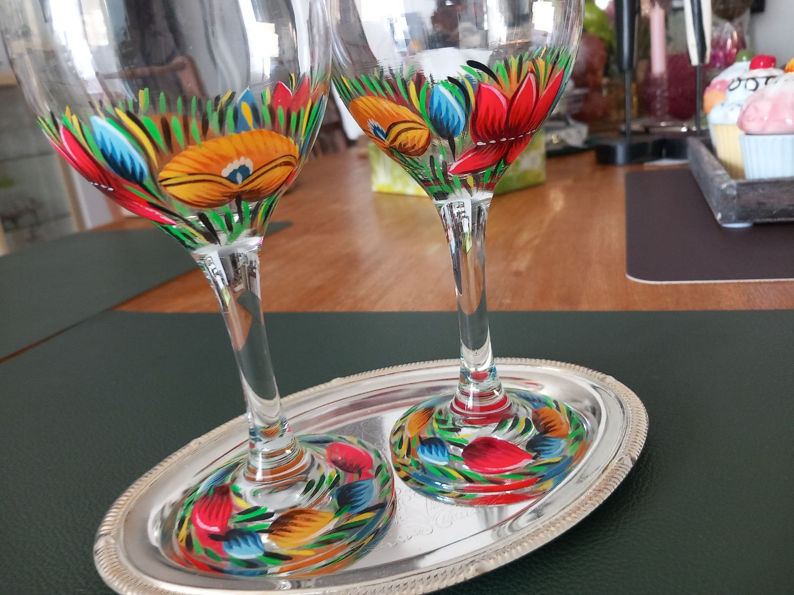 Bicchieri: ZWEI HANDGEMALTE GLÄSER  / VINTAGE – Usato da Aegerten venduto da gismolini 3