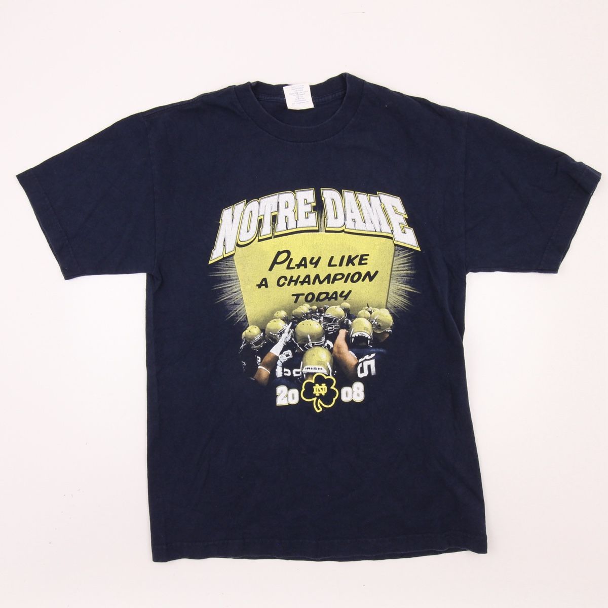 T-Shirts: Notre Dame Shirt – Defekt aus Bern von Padeeeh