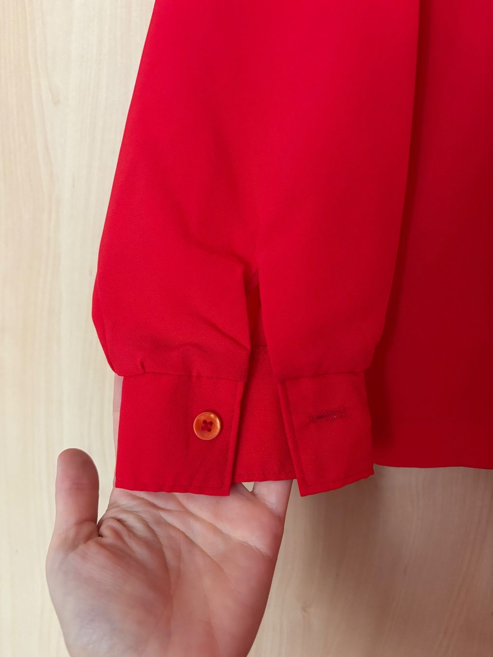Blusen: Vintage Bluse rot – Gebraucht aus Frauenfeld von Sementissa 2