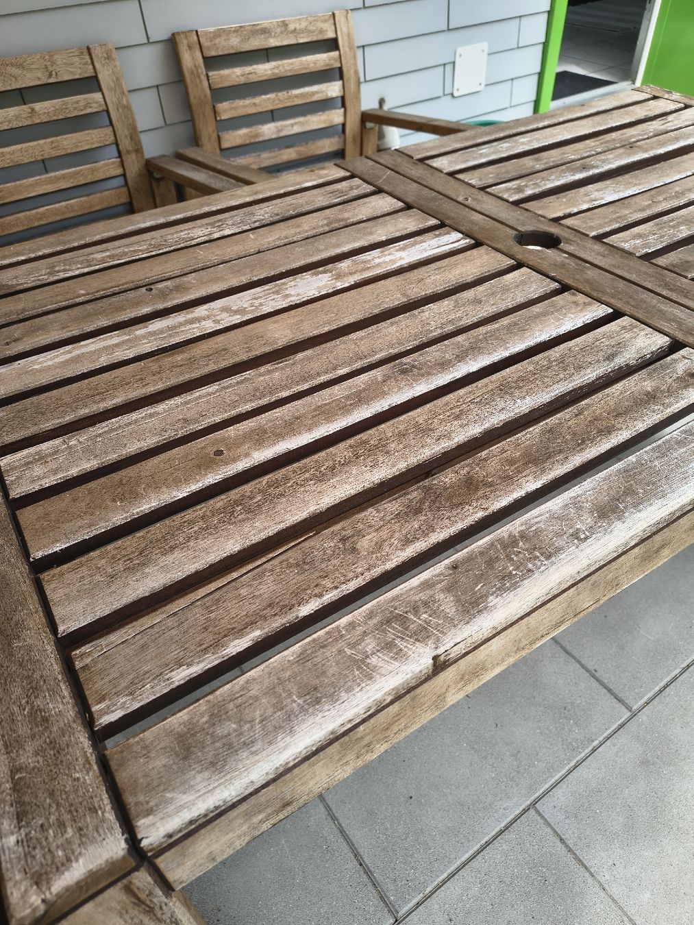 Ikea Tische: gratis Gartentisch inkl. 2 Stühle – Gebraucht aus Herisau von ull_2rl6 2