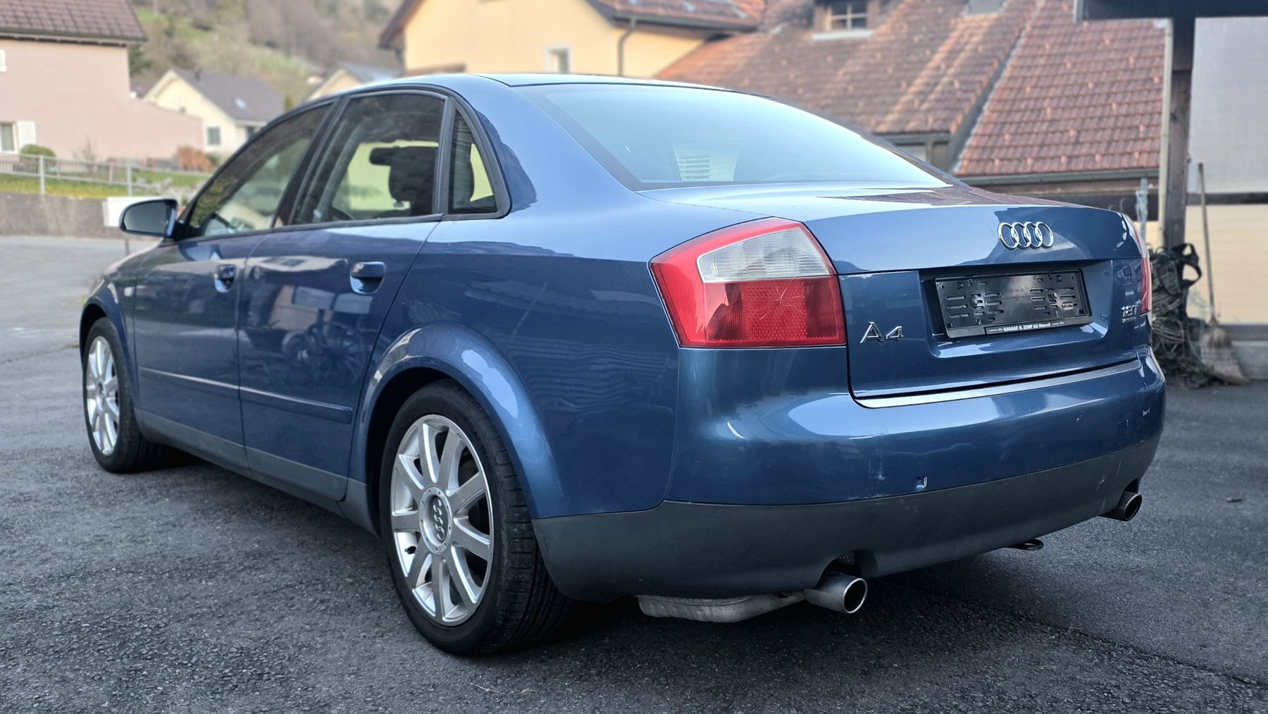 Audi Autos: Audi A4 1.8t quattro Limo – Gebraucht aus Heiligkreuz (Mels) von Beyond-Auto 5