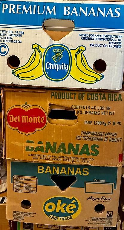 Cartons: Bananenkisten – D'occasion à Winterthur par 4Klang