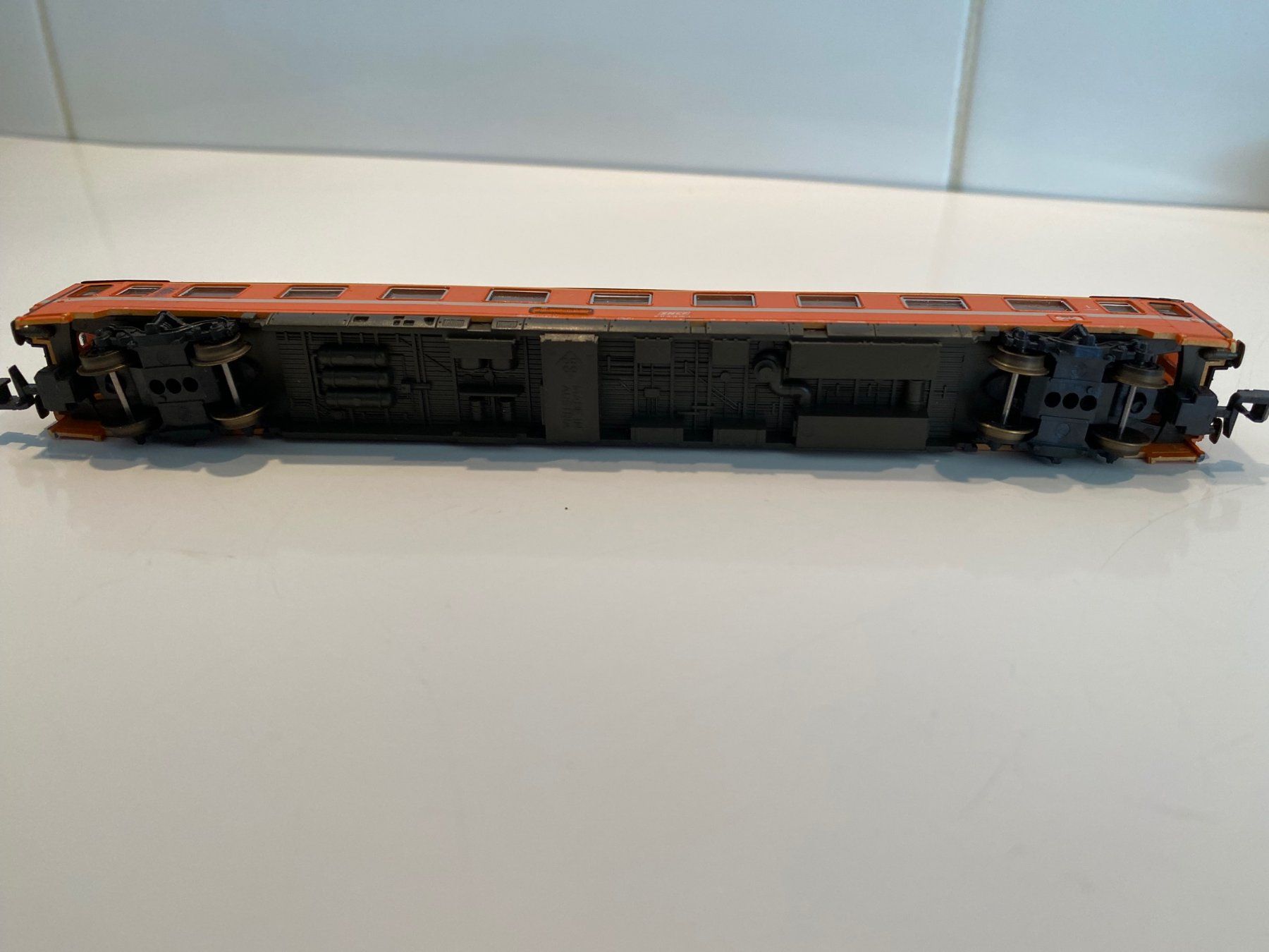 Roco Modellini di ferrovie: SNCF Waggon RoCo Spur N 376 – Usato da Kerzers venduto da tisyayasuBE 4