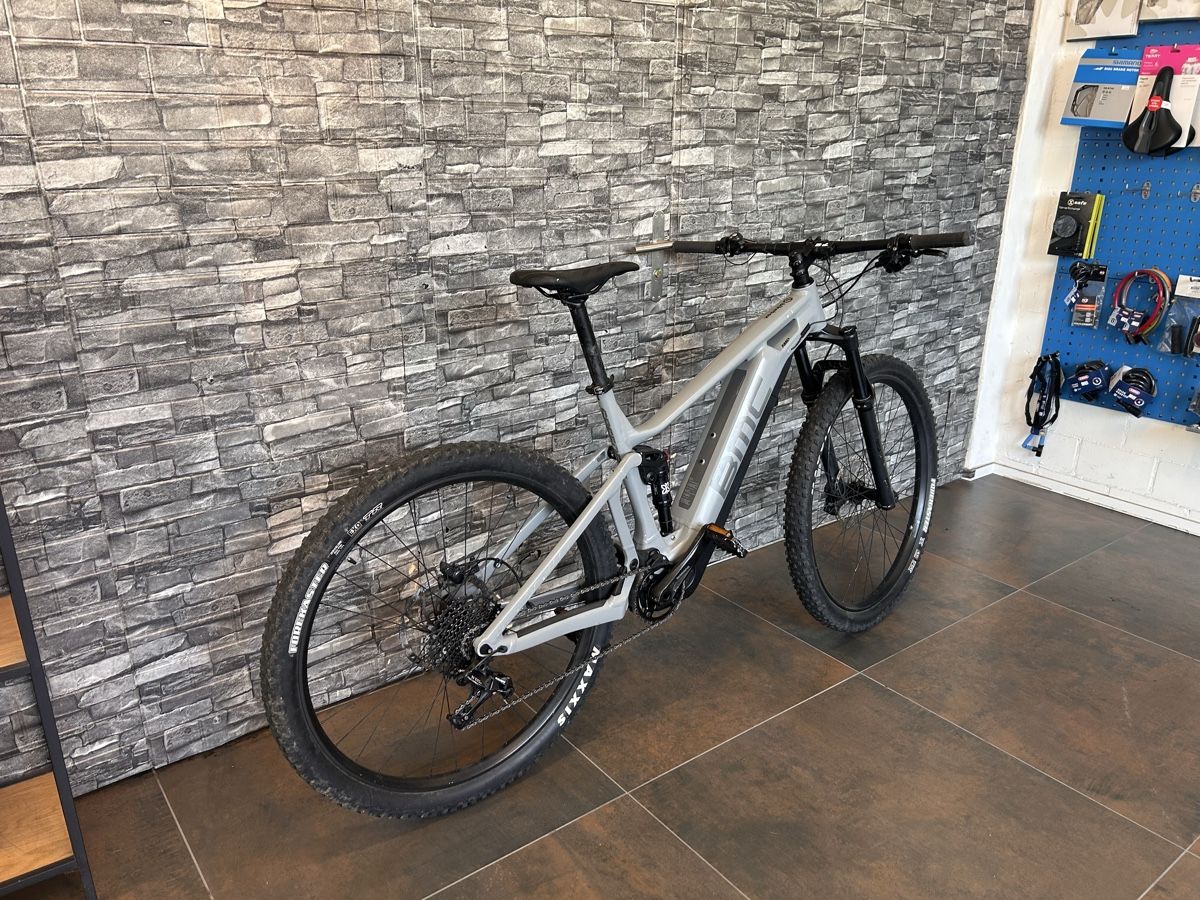 BMC Biciclette: BMC Speedfox AMP FIVE E-Bike  – Usato da Root venduto da Sajo_04 3