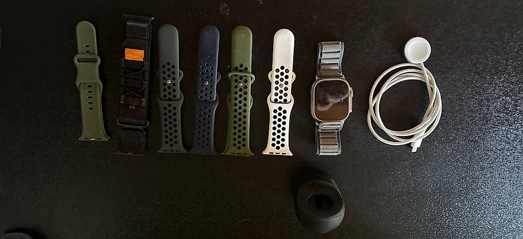 Smartwatch: Apple Watch Ultra (Gen. 2)  – Usato da Novazzano venduto da xha_z5f7