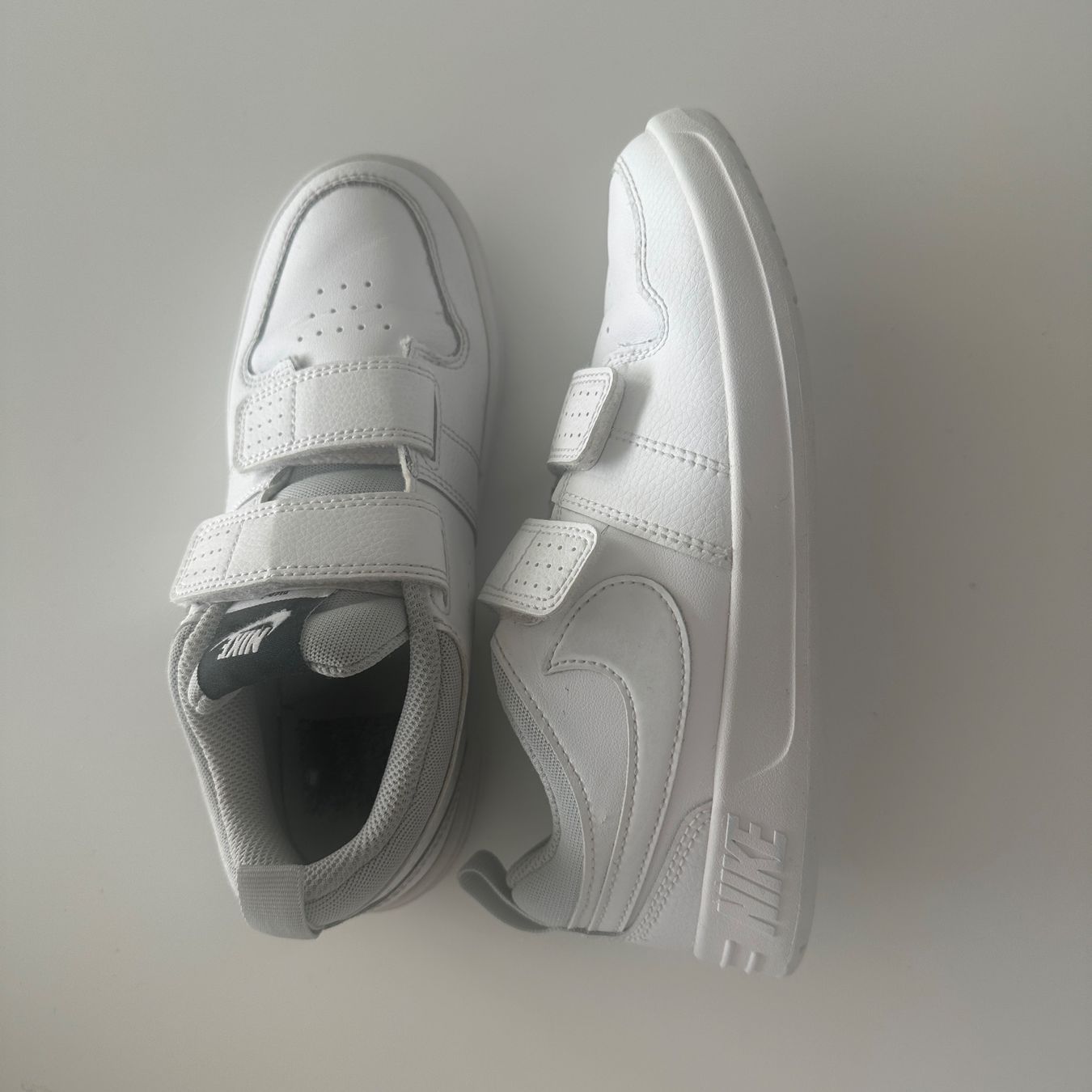 Nike Scarpe per ragazzi: Nike Performance white size 32 – Usato da Sattel venduto da oat_6btk