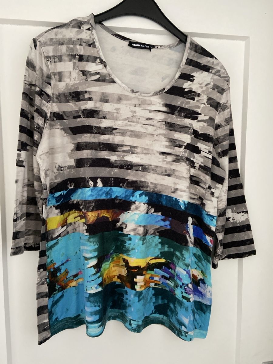 T-shirt: 3/4 Arm Shirt – Usato da Villmergen venduto da Savogin