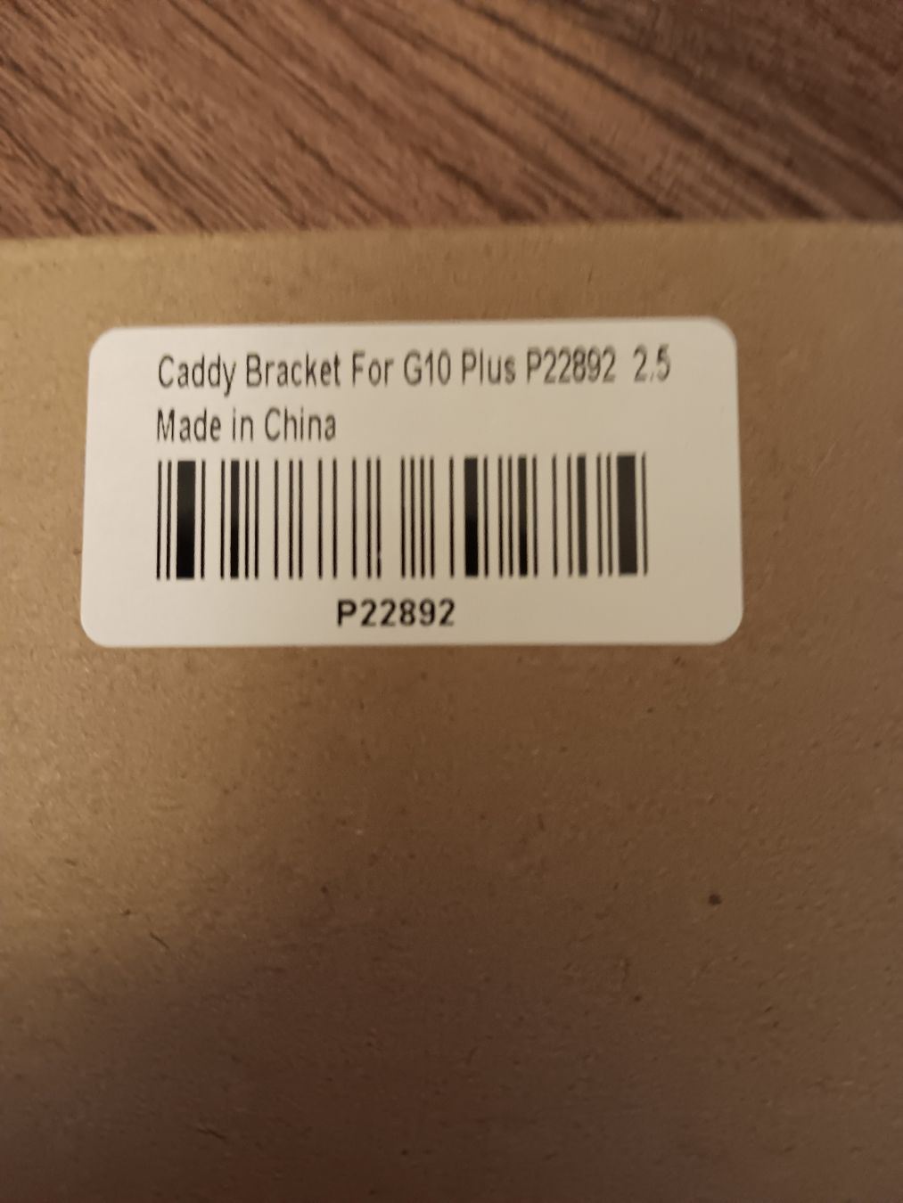 Supporti a parete: 2.5" Caddy Bracket for HPE server G10 Plus P22892 New – Nuovo e nell'imballaggio originale da Ermatingen venduto da rik4rdo 2