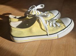 Schuh gelb  gr 38