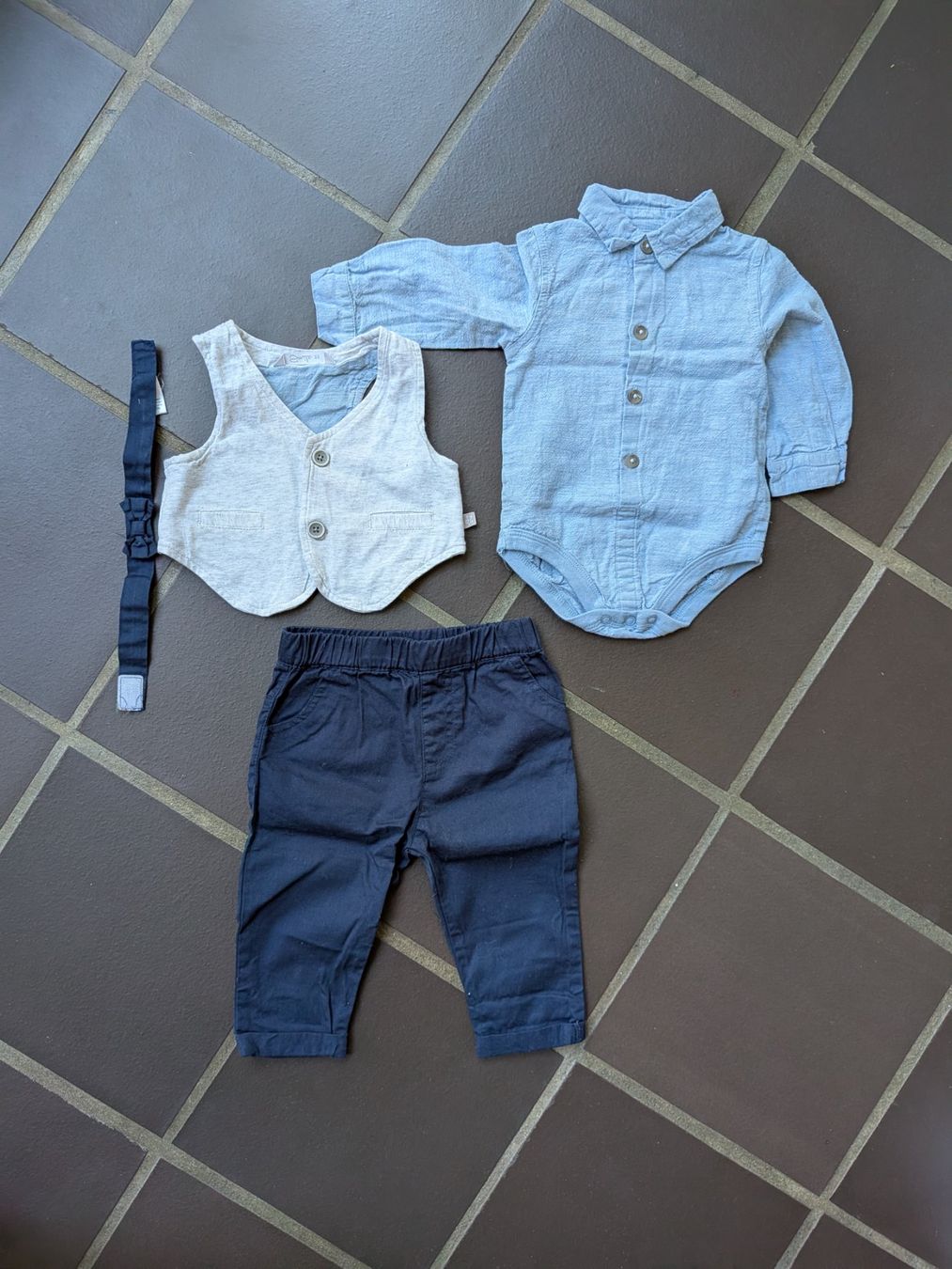 Completi: festliches Outfit – Usato da Weiningen ZH venduto da janinea1234 1