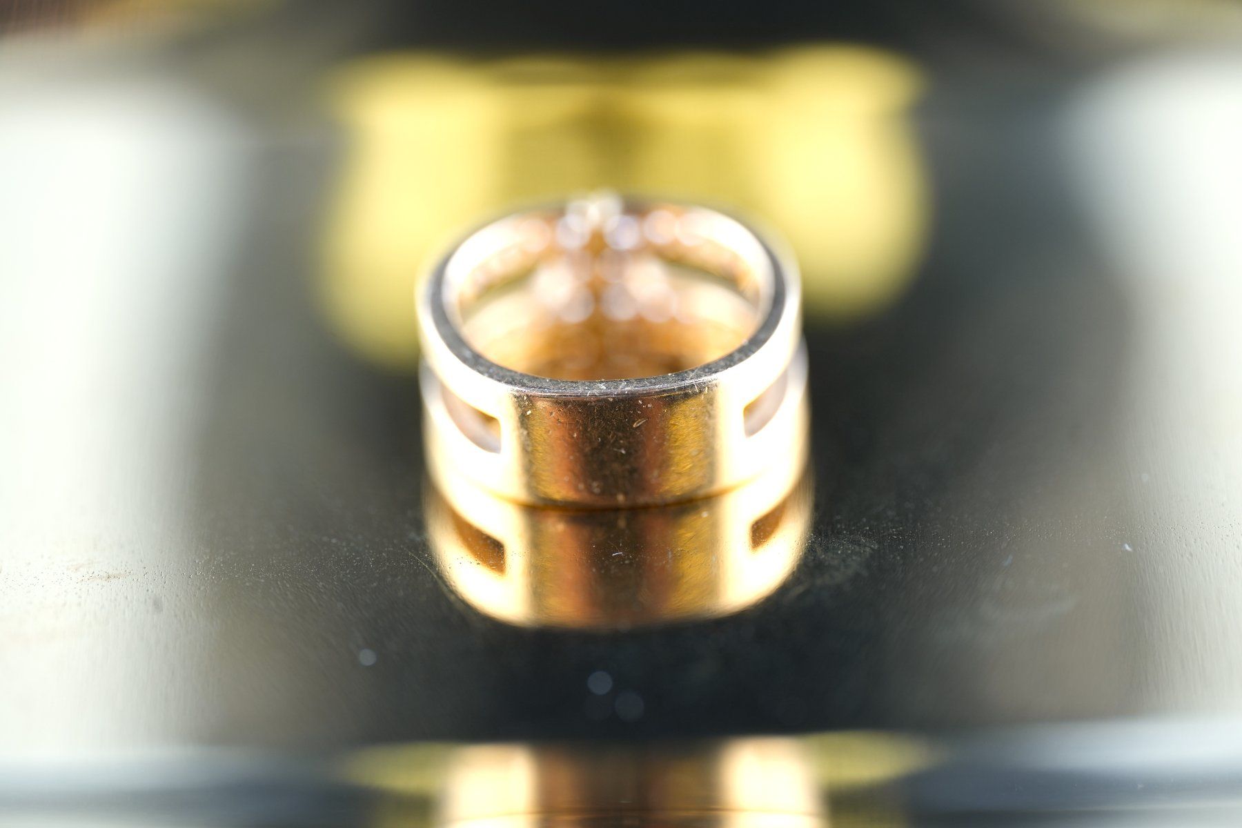 Anelli: Goldring 18K mit Diamanten – Usato da Basel venduto da Vip24 2