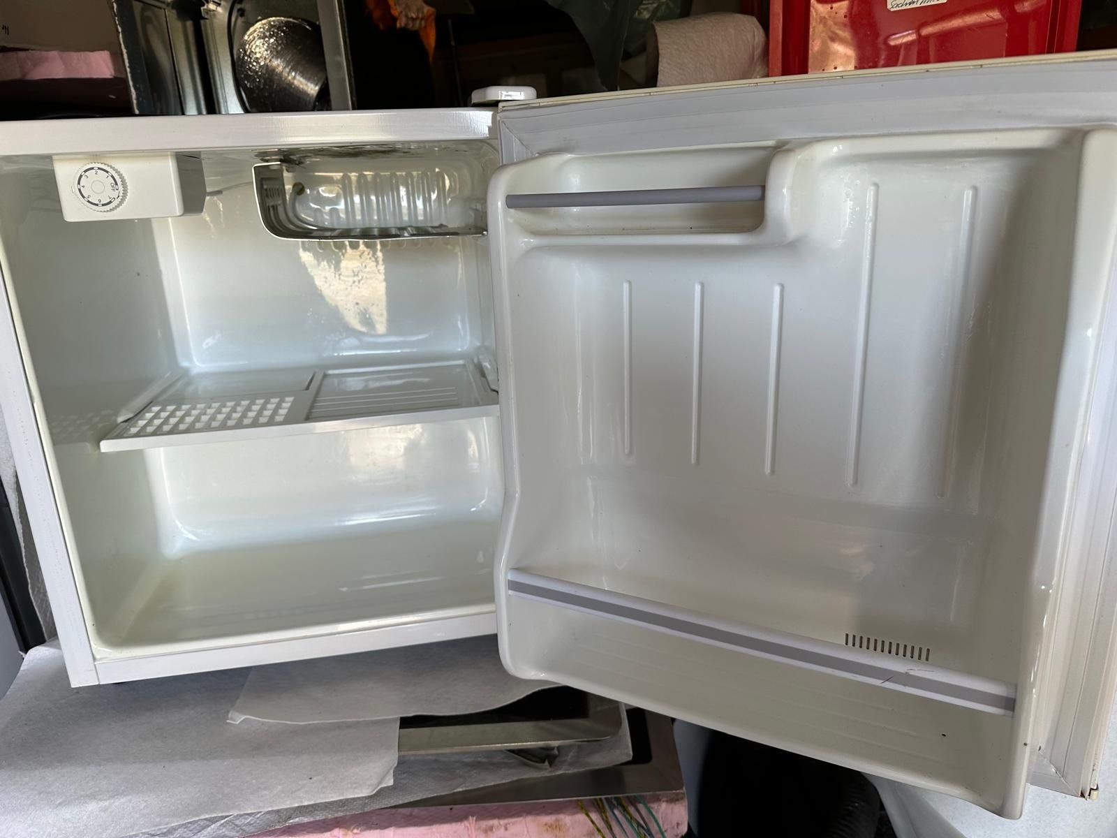 Frigoriferi: Kühlschrank Mini-Kühlschrank – Usato da Spreitenbach venduto da Space_X 6
