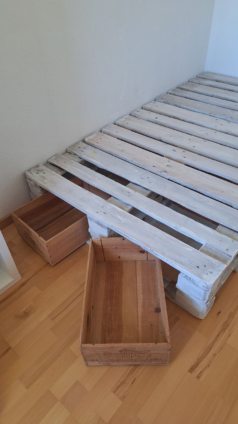 Lits: Palettenbett – D'occasion à Gerlikon par ampu 4