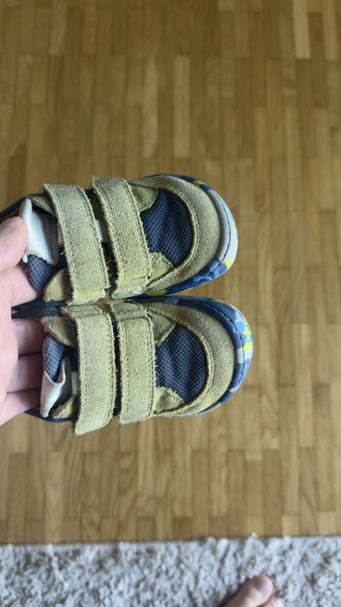 Froddo Scarpe da uomo: Froddo Kid's Barefoot Base - Barfussschuhe gr.23 – Usato da Luzern venduto da ja_0707 3