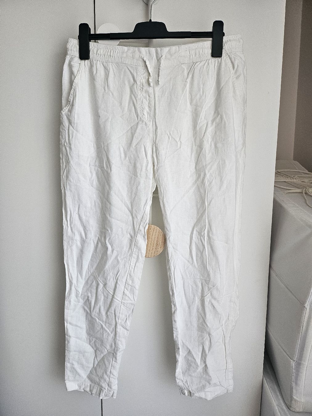 Pantaloni: Leinenhose weiss Bluemotion gr.44 neuwertig – Nuovo (secondo la descrizione) da Allschwil venduto da na.wi.90