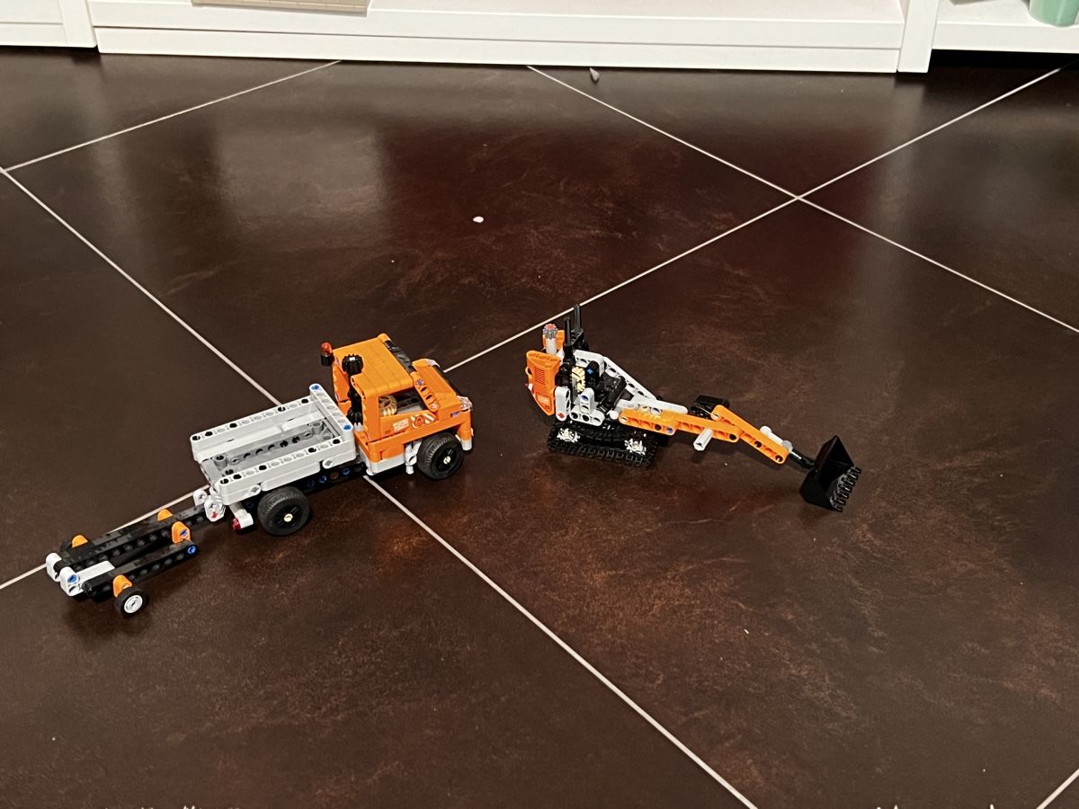 Lego Kit di costruzioni: Lego Technic 42060 Truck+Bagger – Usato da Biel-Benken BL venduto da edu_j8mz