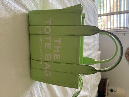 Marc Jacobs The tot bag neu