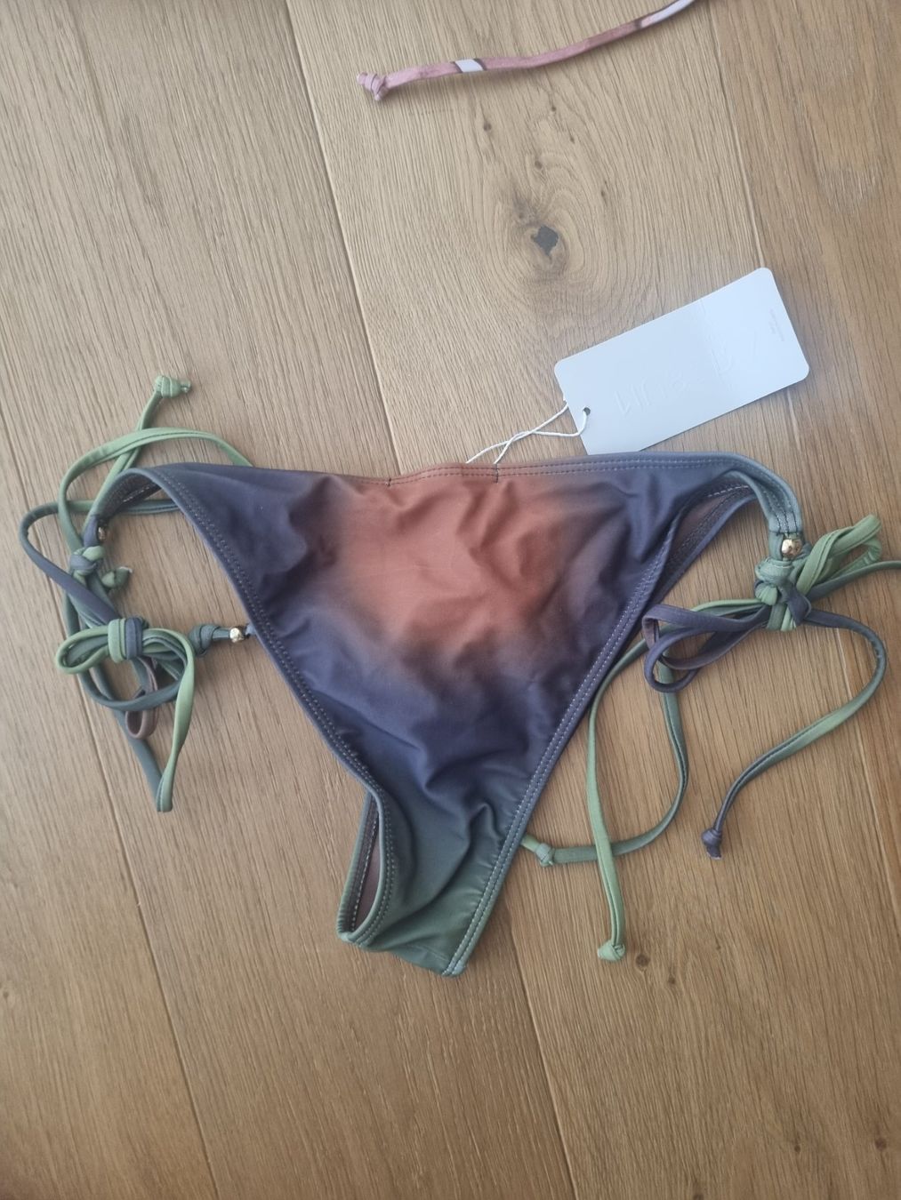 Costumi da bagno & Bikini: Bikini S/M Cup B – Usato da Frick venduto da Geheim007 2