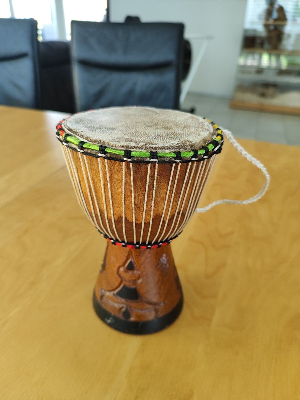 Strumenti musicali: Kleine echte afrikanische Trommel – Usato da Seon venduto da Mandes1 3