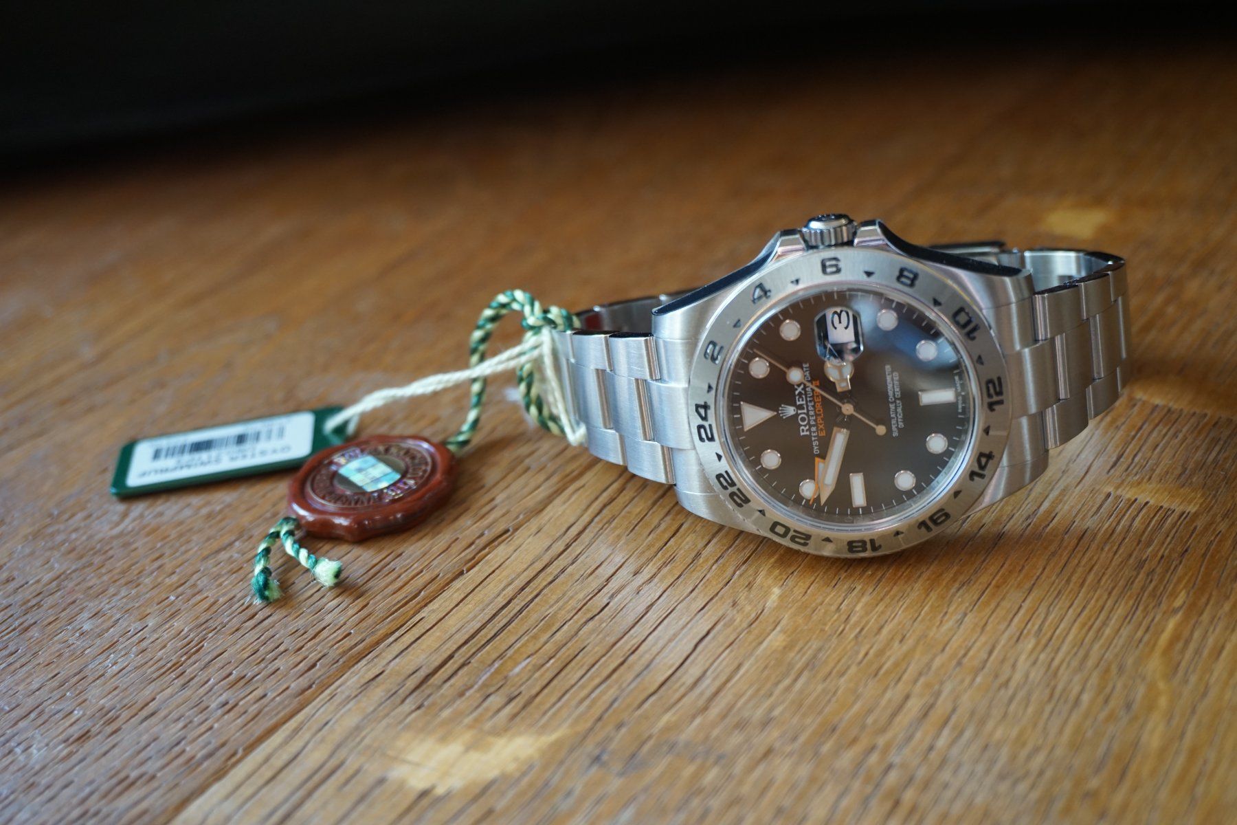 Rolex Orologi: Rolex Explorer II 42mm Ref. 216570, NOS – Nuovo e nell'imballaggio originale da Thun venduto da maxwave 2