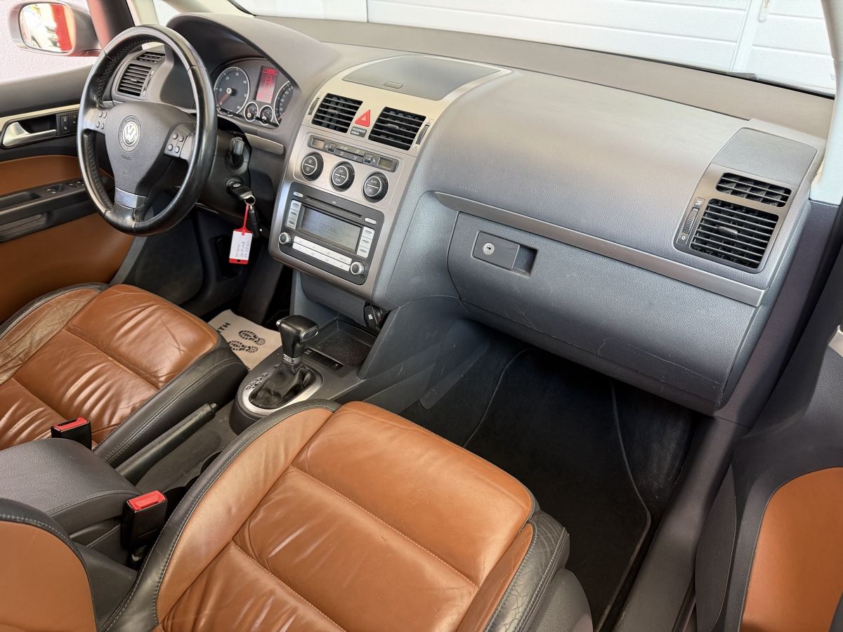 VW Autos: VW Touran 2.0TDI – Gebraucht aus Wolhusen von alt_656s 9