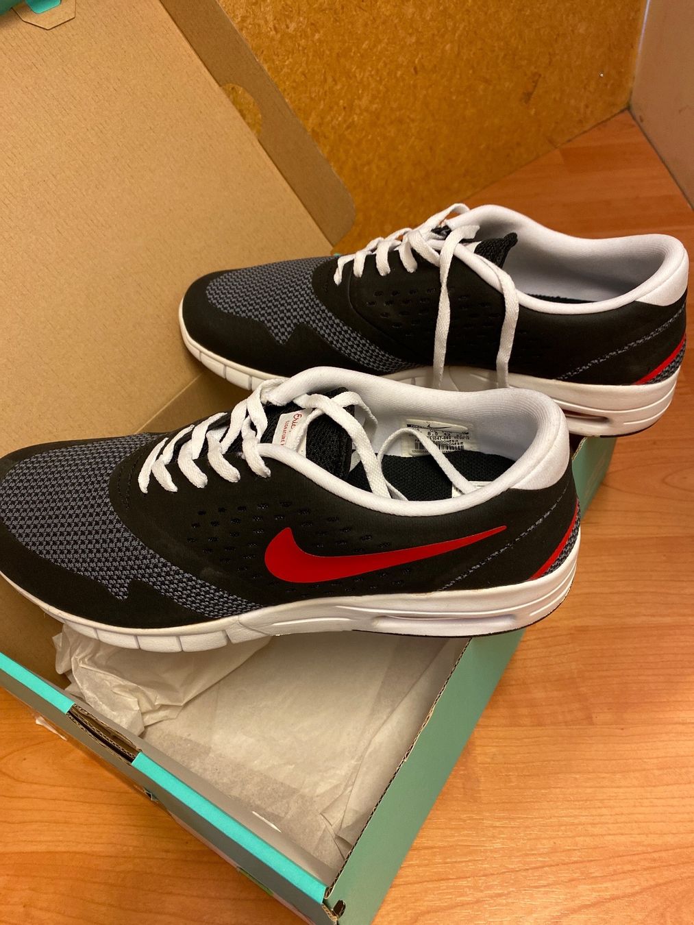Nike Scarpe da uomo: NIKE KOSTON MAX (43 EU) – Nuovo e nell'imballaggio originale da Schaffhausen venduto da Fresh-Stuff 1