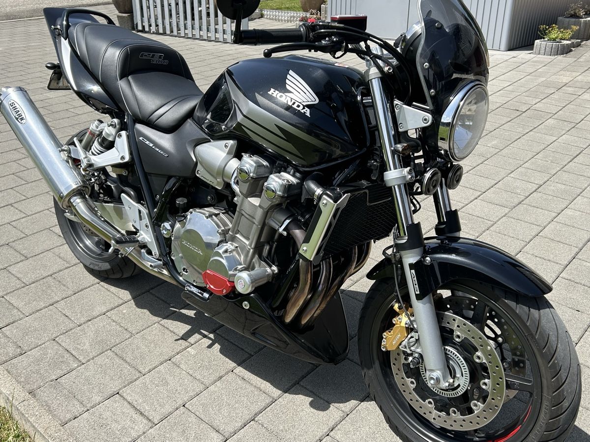 Honda Strasse: Honda CB1300 A ABS  – Gebraucht aus Gränichen von Stress5