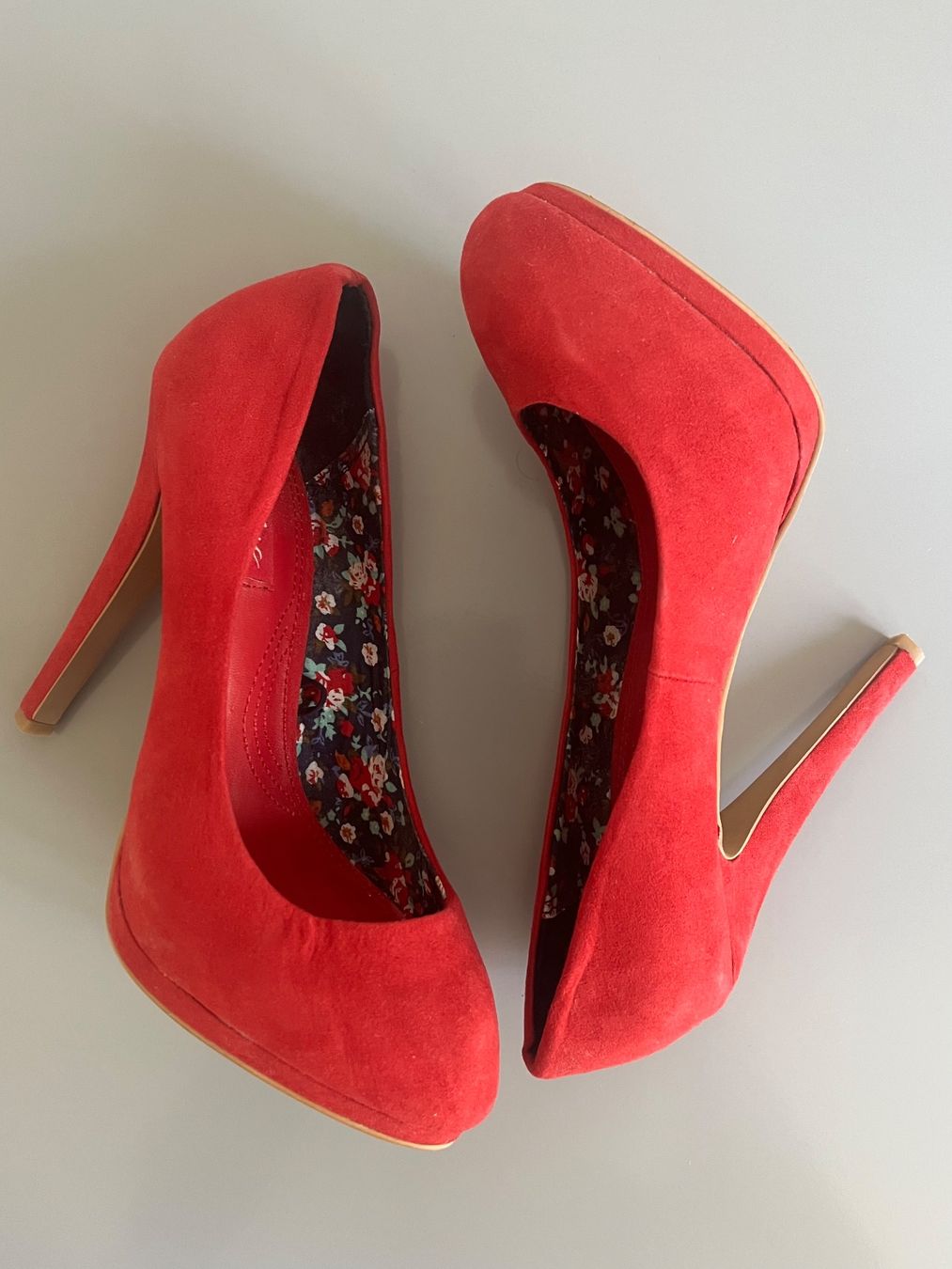 Zara Chaussures femmes: Red High Heels (38) – D'occasion à Zürich par Mel_Meli 4