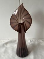 Dekorative Vintage Glasvase, Lilienform, Lila-Braun 