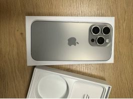 iPhone 15 Pro (128GB) Akku 96%