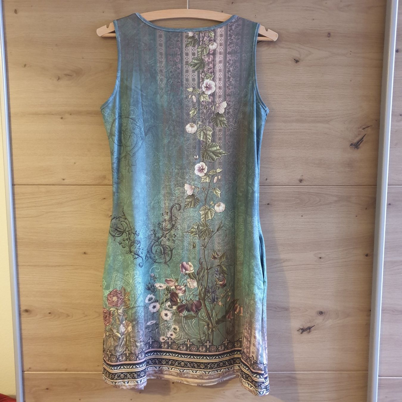 Vestiti: Sommerkleid – Nuovo (secondo la descrizione) da Zofingen venduto da siana.m 1