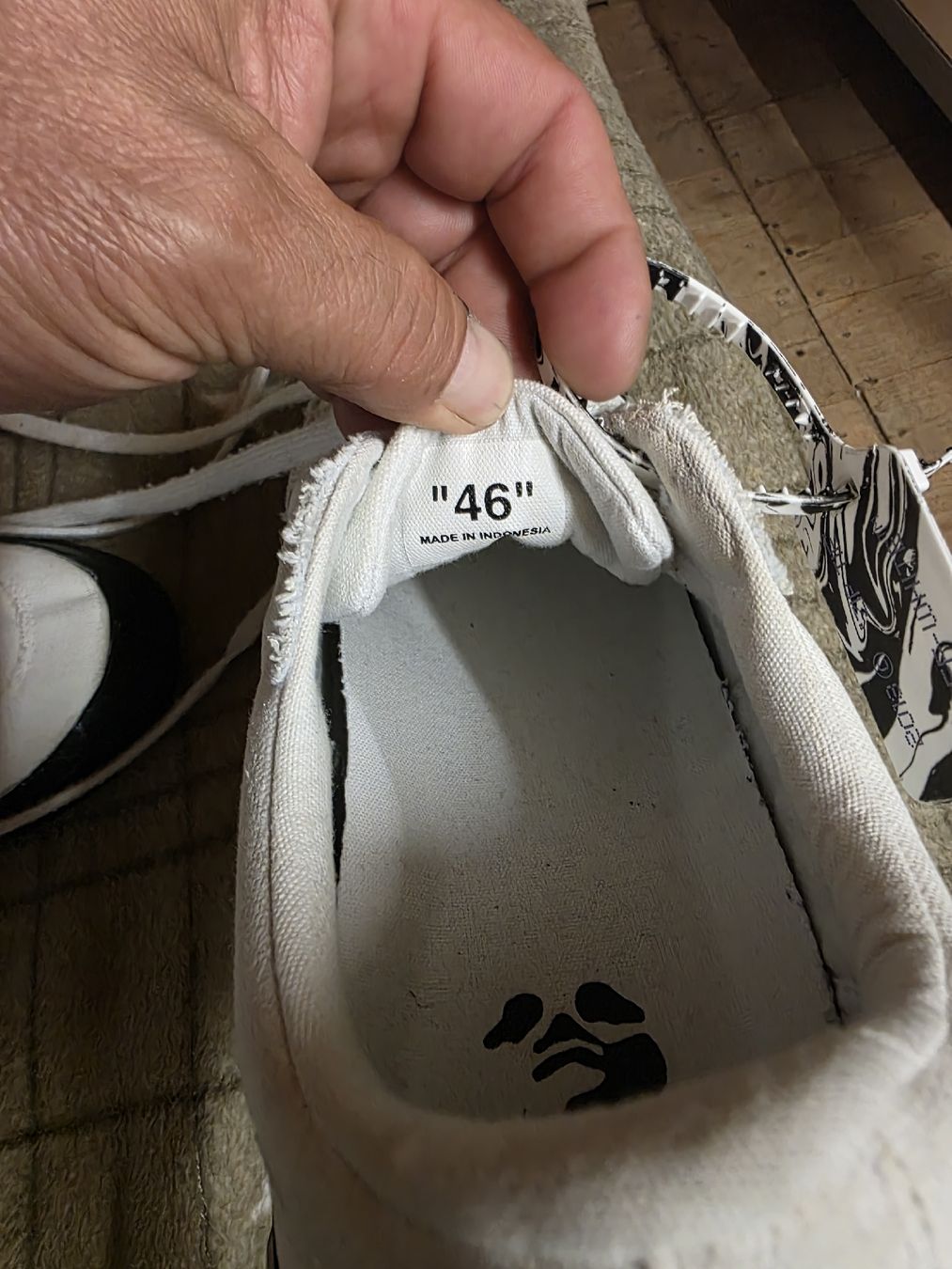 Off-White Scarpe da uomo: Off-White Sneaker Gr.46 – Usato da Luzern venduto da bagija 5
