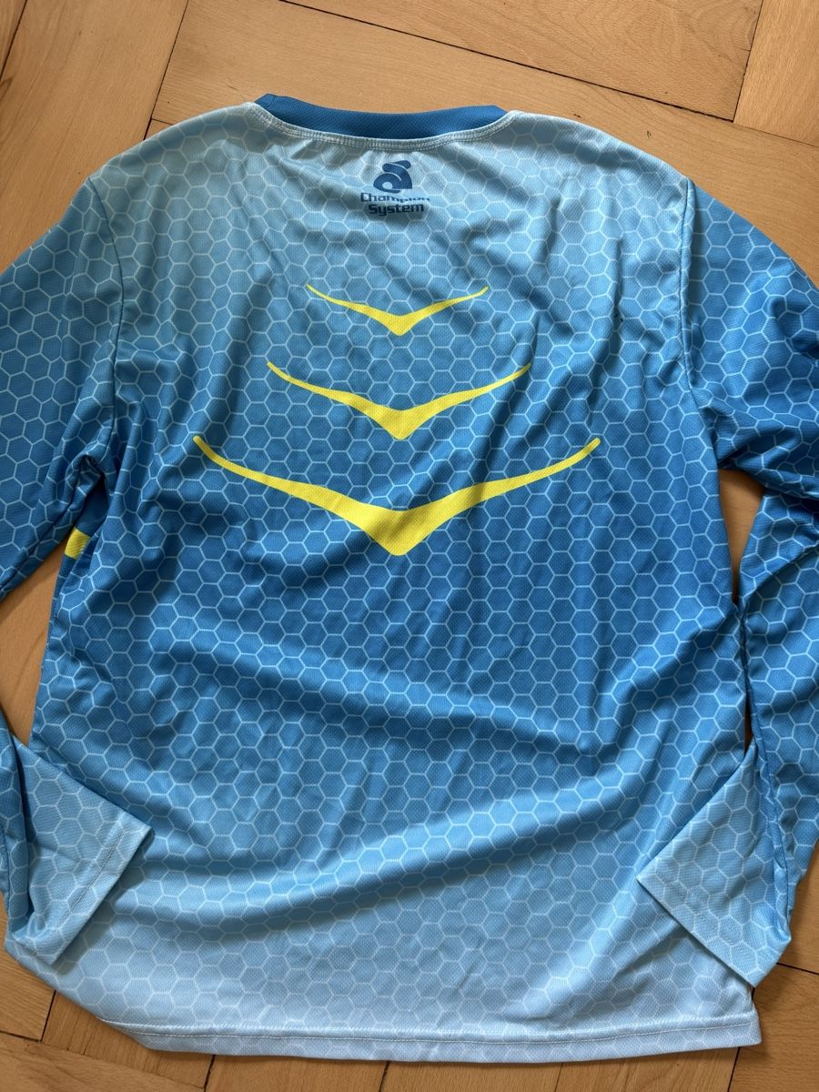 T-shirt: Hoka Longsleeve (S) – Usato da Bern venduto da Laufsport3000 3