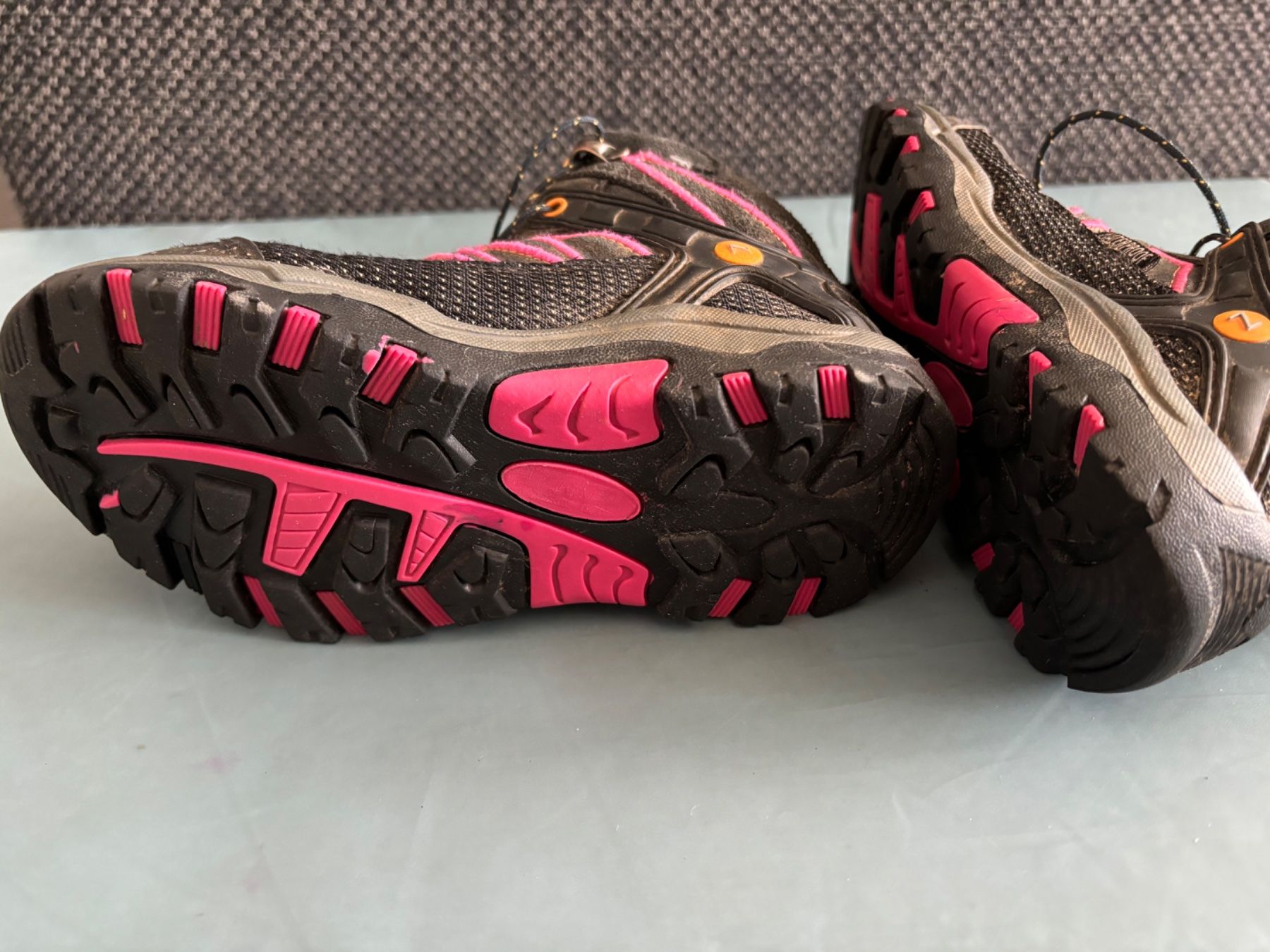 Scarpe per ragazzi: Trekkingschuhe 46N Gr. 29 – Usato da Herzogenbuchsee venduto da MoLa85 2