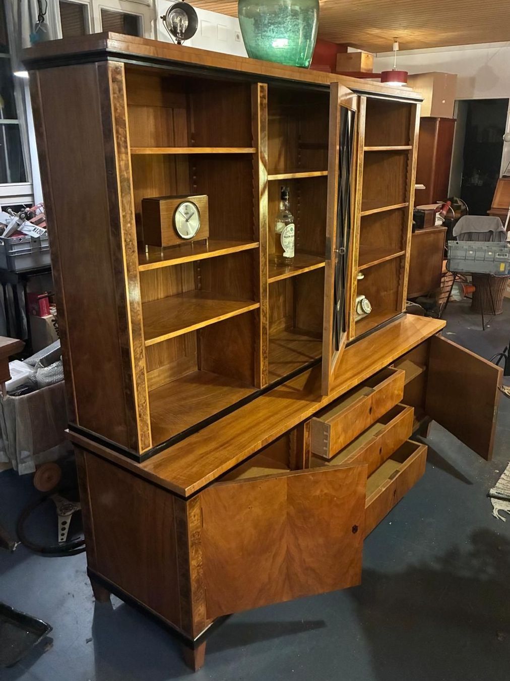 Credenze: Art déco Buffet, zweiteilig – Usato da Bern venduto da MattePostBrocki 1