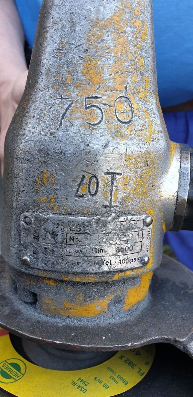 Smerigliatrici & Lucidatrici: Atlas Copco Flächen- / Trennscheibenschleifer – Usato da Füllinsdorf venduto da Sunnebliemli7 2