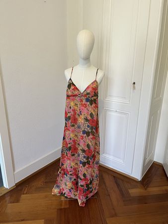 Yellow Jellyfish Bouquet Layered Maxi Dress Farm Rio (Neuf avec emballage  d'origine)  Ksnacht ZH pour CHF 128  avec livraison | Acheter sur Ricardo