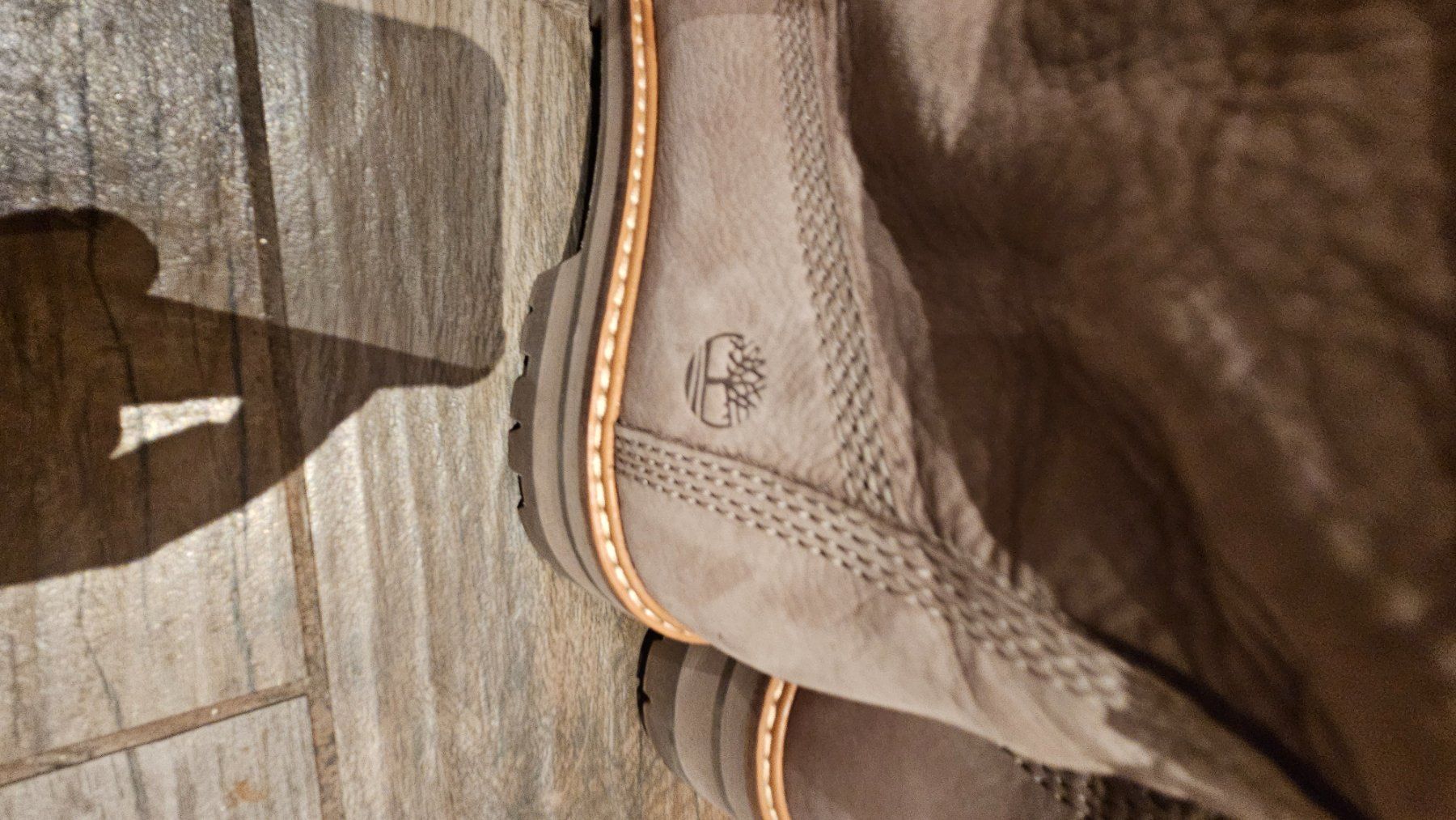 Scarpe da donna: Timberland Boots – Nuovo (secondo la descrizione) da Dietlikon venduto da beapaoli 1
