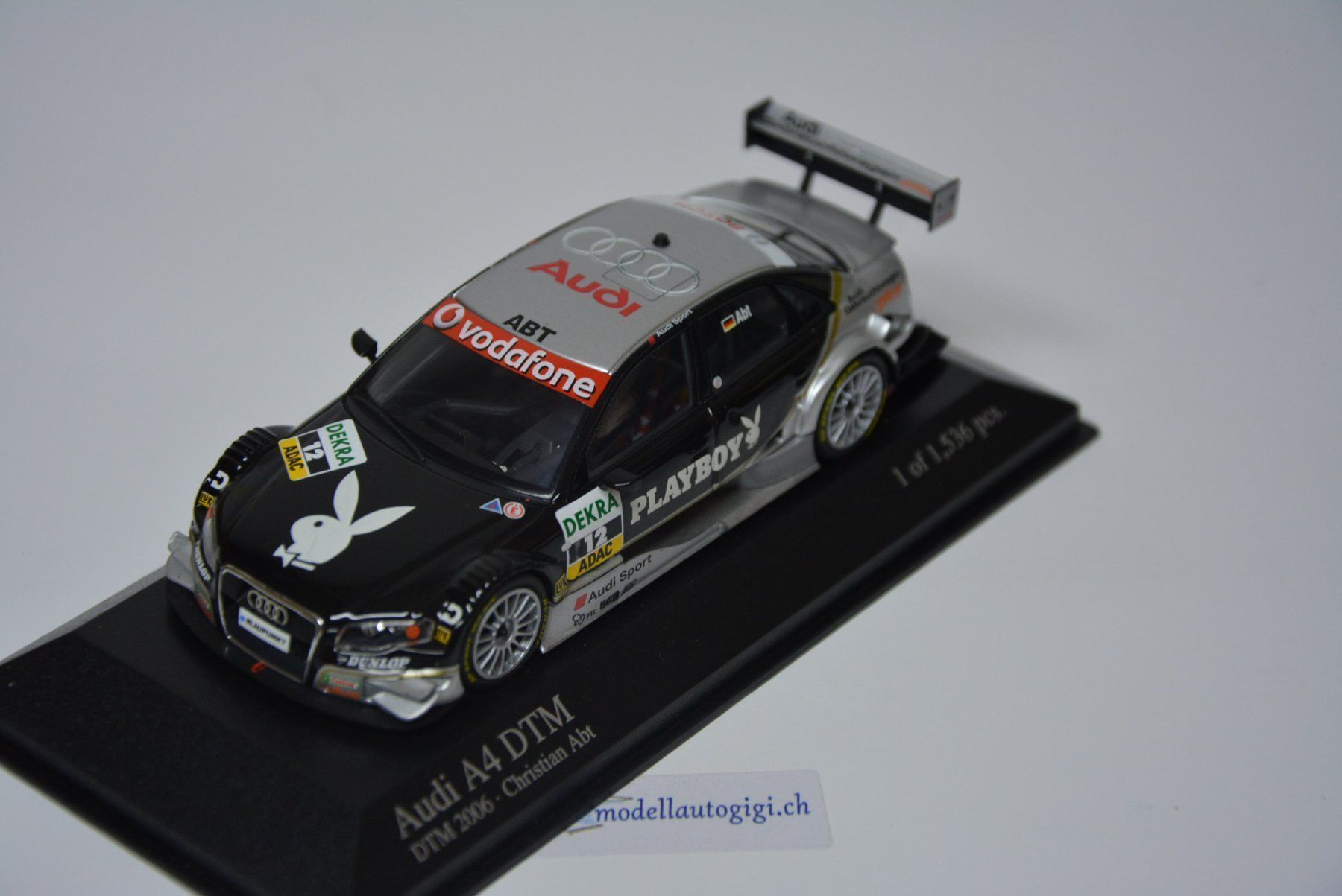 Audi Modellautos: Audi A4 DTM 2006 , Team Phoenix  , 1:43 – Neu und originalverpackt aus Goldach von Feivel9 7