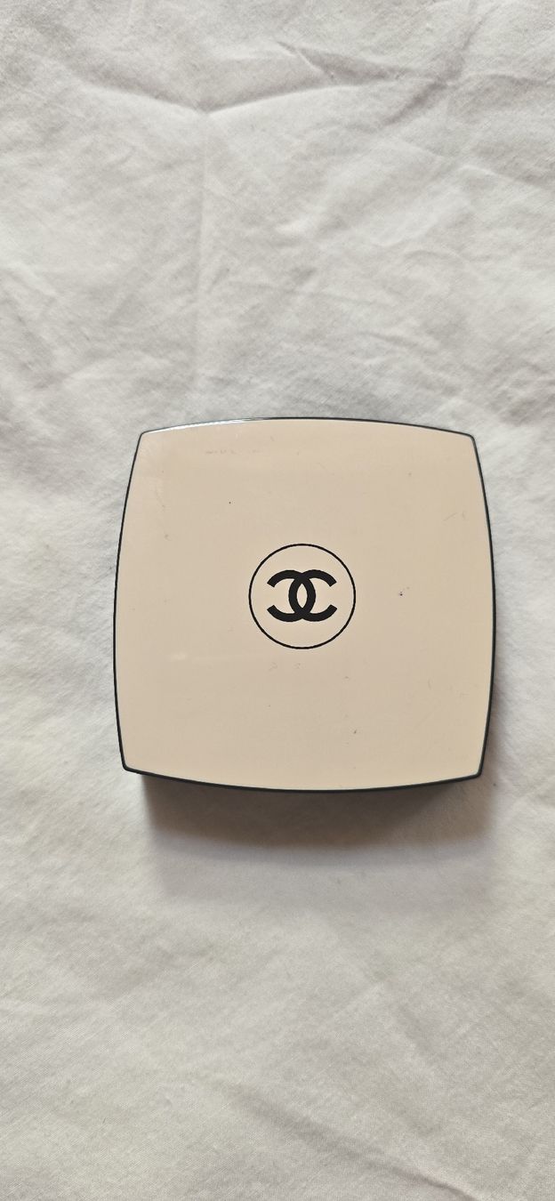 Chanel Make-up: Chanel Rouge Powder Blush Neuwertig – Nuovo e nell'imballaggio originale da Martigny venduto da zin_y9tt 1