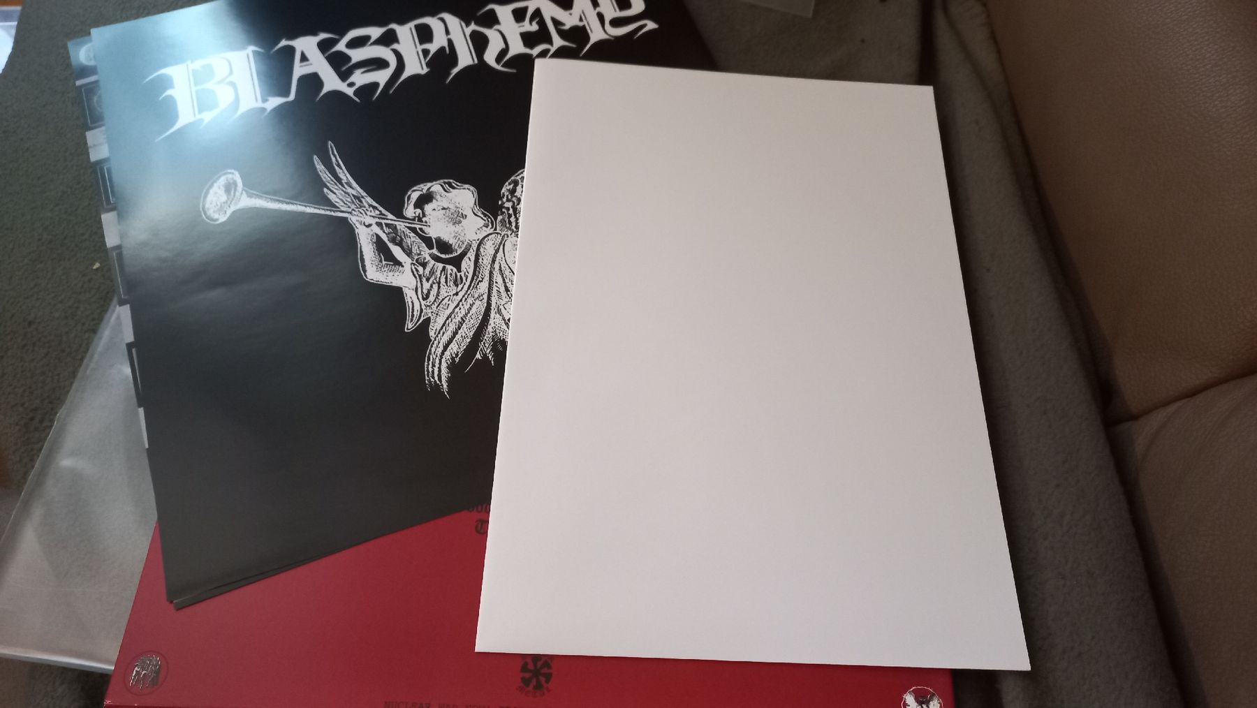 Dischi in vinile: Blasphemy - Fallen/BLACK WINDS - LP Picture Disc BLACK METAL – Usato da Olten venduto da Donatello1984 2