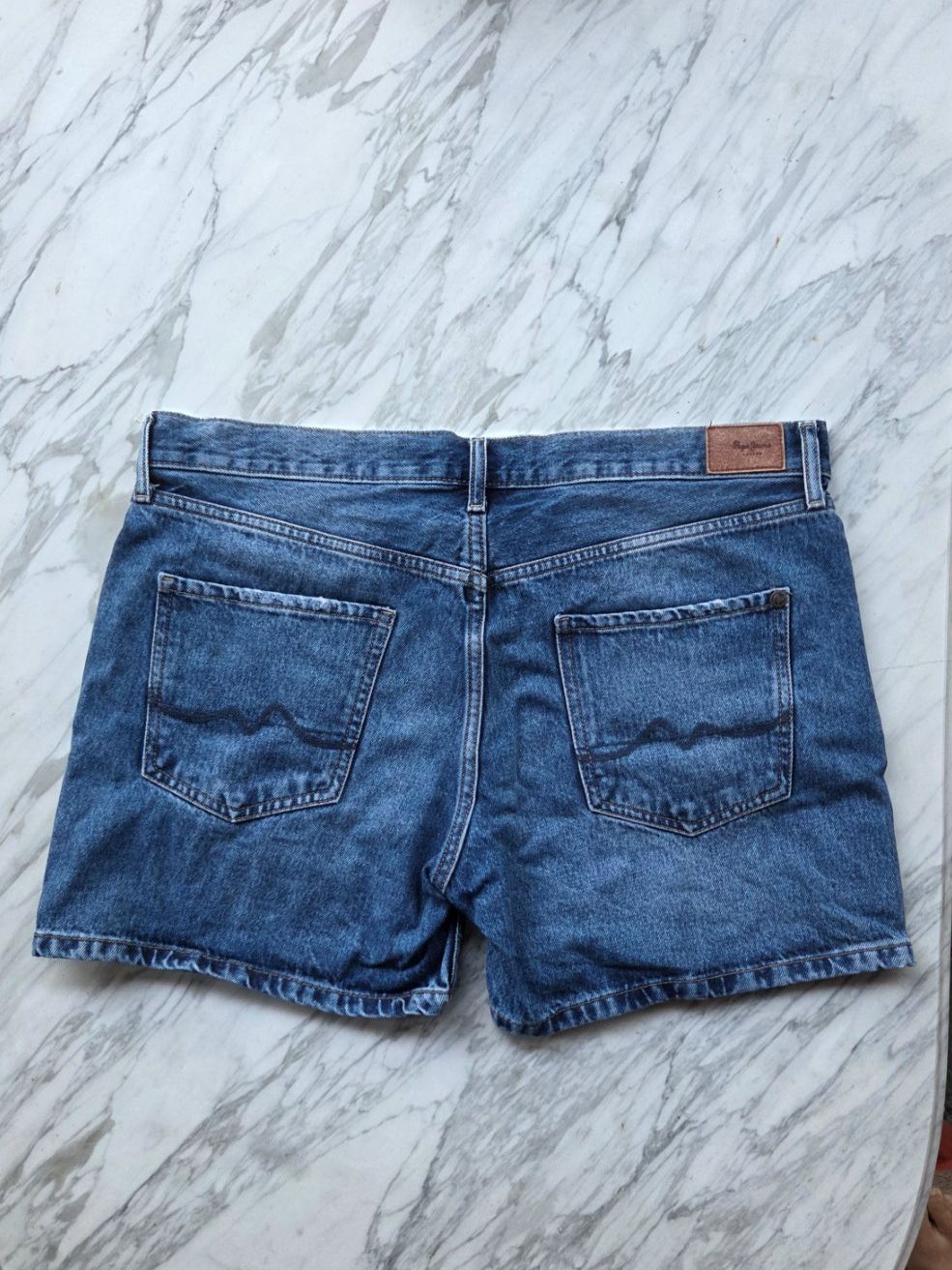 Pepe Jeans Jeans: Jeans-Shorts Pepe Jeans Grösse 32 – D'occasion à Fislisbach par Maieriisli25 1